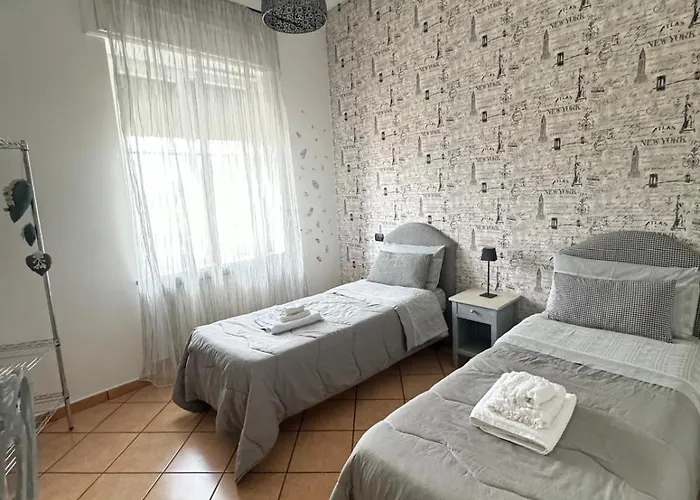 Tommy's Apartment Pompei