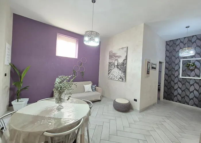 Tommy's Apartment Pompei