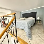 Tommy's Apartment *