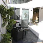 Tommy's Apartment Pompei