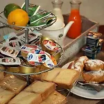 Tommy's Apartment *