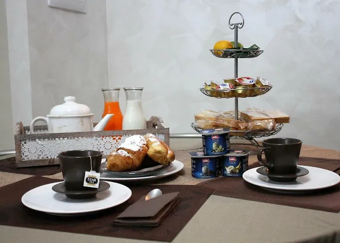 Tommy's Apartment Pompei